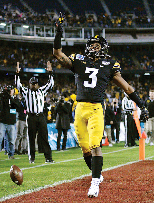 Tracy takes leadership role with Iowa receivers News, Sports, Jobs